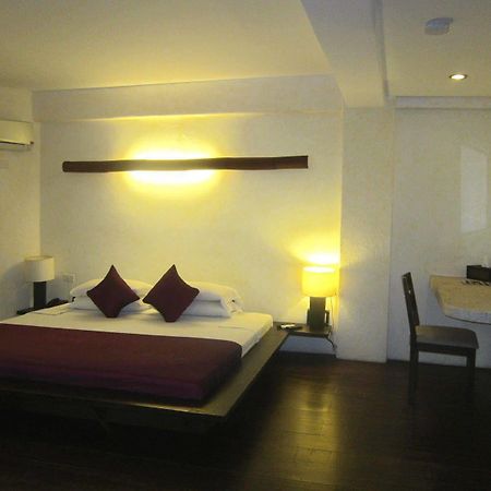 ปันตา โรซา Hotel Balabag  ภายนอก รูปภาพ